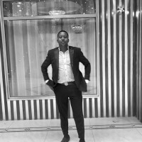 lawrence Mnubi